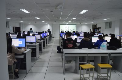 信息與控制工程學(xué)院成功舉辦校園程序設(shè)計(jì)大賽——計(jì)算機(jī)網(wǎng)絡(luò)工程設(shè)計(jì)專項(xiàng)賽